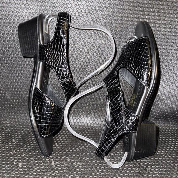 SAS Open Toe Suntimer Black Patent Leather Croc Print Tripad Sandals Size 8.5 - Picture 5 of 9
